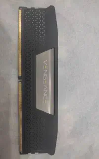رم 8و16  ddr4 ddr5