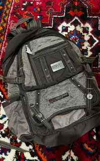 کوله پشتی