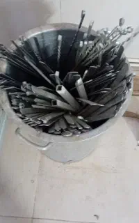 تعدادی سیخ جیگر جوجه کوبیده