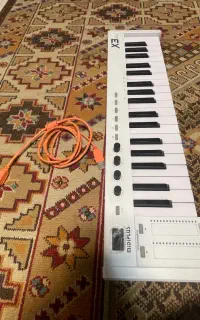 میدی کیبورد midiplus x3 mini