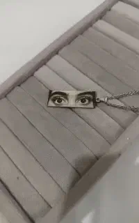 گردبند حک چشم