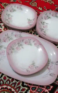 ظروف شیشه‌ای