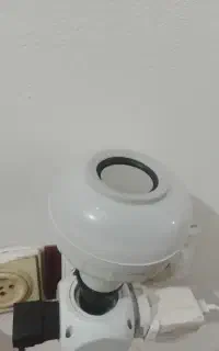 لامپ هوشمند اسپیکر دار بلوتوثی