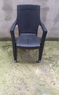 صندلی در حد نو