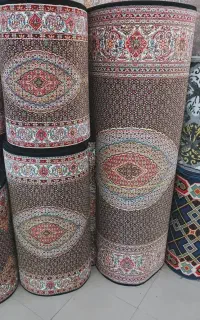 فرش ماهی هریس کناره پله راهرو  اشپزخانه نخ اکرولیک