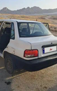 پرایدصندوق دار