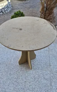 میز گرد چوبی