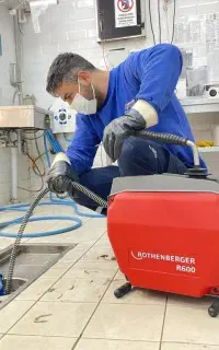 لوله بازکنی بازکن فنرزن چاه بازکنی رفع بو سراسرشهر