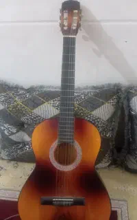 گیتار اموزشی