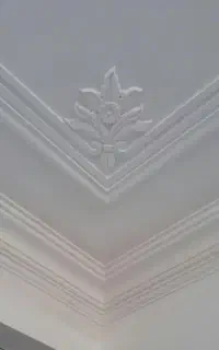 گچکاری و خورده کاری و ابزار و دیوار گچی و تعمیرات
