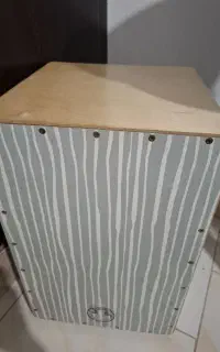 کاخن مارک رامو همراه شیکر