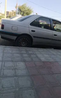مسافر بر زاهدان