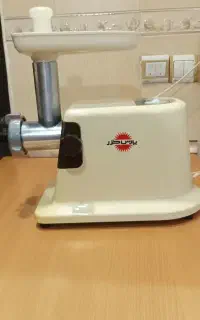 چرخ گوشت پارس خزر سالم