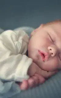 رحم جایگزین و تخمک اهدائی با تایید پزشک