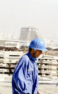 کارگر گچکارم