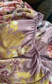 دو مدل ملحفه کش دار دور دوزی  سایز ۱۲۰تخت خواب