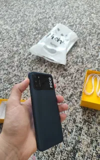 پوکو M3