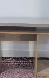 میز تحریر با کتابخونه