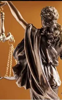 وکیل پایه یک دادگستری