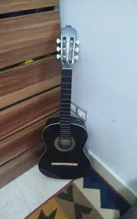 گیتار سانتانا مشکی
