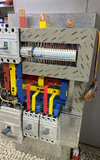 برق صنعتی سازنده انواع تابلو