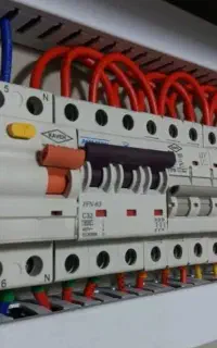 برقکار ساختمان برق کشی برقکشی