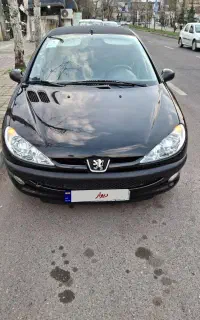 پژو ۲۰۶ مدل ۸۳تیپ ۵