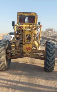گریدر 605 کوماتسو مندل زنجیری و قلطک کششی۸۸