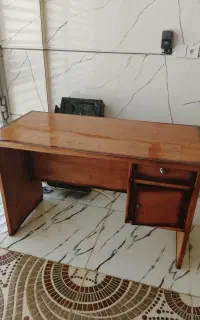 میز اداری و اجاق گاز سه شعله