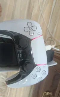 ps5 تک دسته اکانتی دارای پلاس ارسال از خوزستان