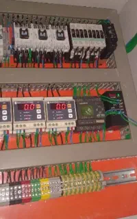 برقکار صنعتی و برنامه نویسی plc