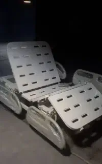 تخت بیمارستانی ۳ تاشو