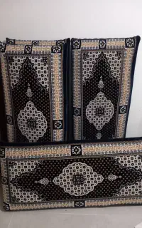 پشتی دیواری