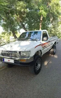 تویوتا هایلوکس 92 موتور تایگر 2700cc کمک دار