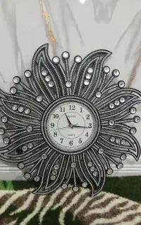 ساعت دیواری