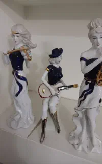 مجسمه چینی دکتوری