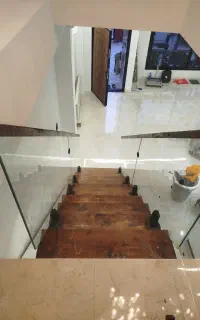 خدمات پله چوبی