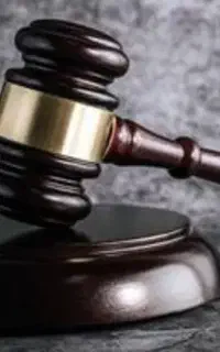 وکیل پایه یک دادگستری و مشاور حقوقی