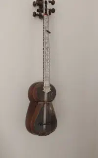تار اذربایجانی