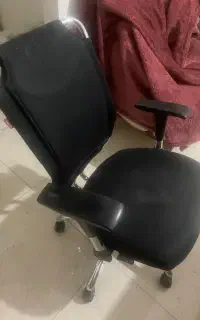 ۲ عدد میز ۲ صندلی نیلپر