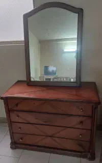 میز آرایش چوبی
