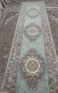 فرش کناره ۴متری