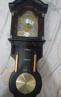 ساعت دیواری