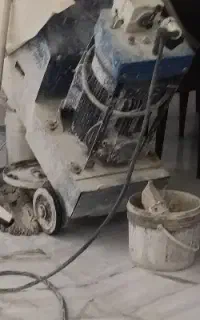 شاگرد برای سنگسابی