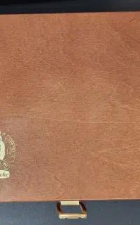 آبرنگ اشمینگ ۴۸ رنگ مدل Horadam جعبه چوبی
