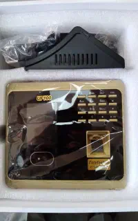 دستگاه حضور و غیاب فراتکنو UF100