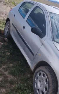 پژو ۲۰۶