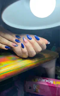 اموزش کاشت ناخن