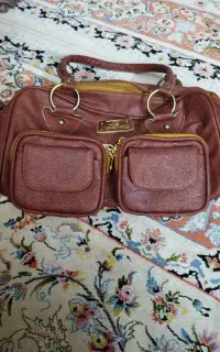 کیف  چرم.  قهوه ای.