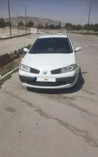 مگان ۲۰۰۰ اتومات